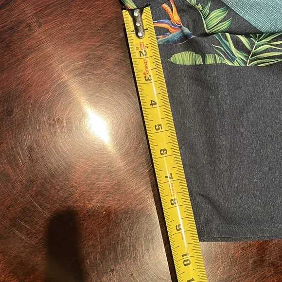 Airwalk hybrid shorts Size Medium - Picture 10 of 10